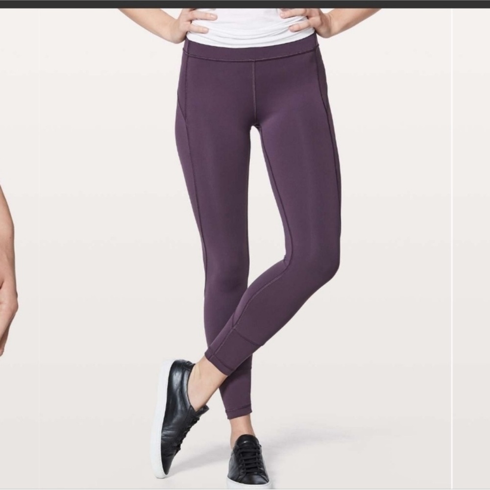 Lululemon In Movement 7/8 tight 25"